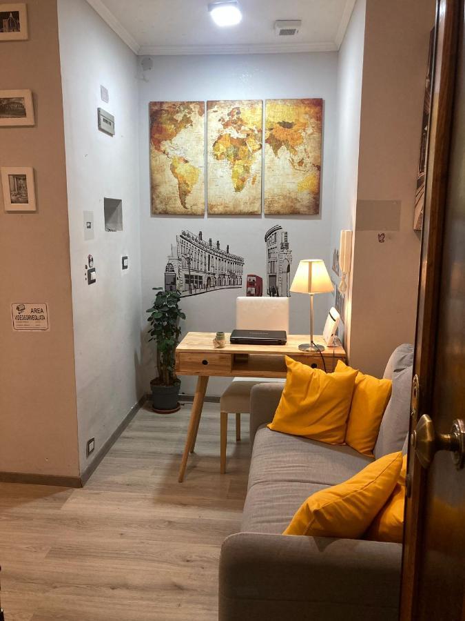 Domus Ferruccio Gasthuis 2*
