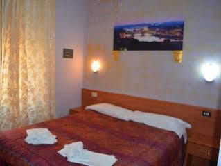 Domus Ferruccio Gasthuis 2*